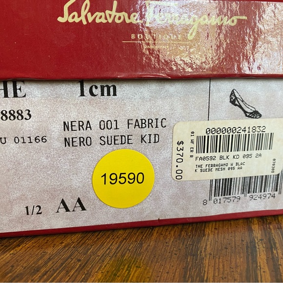 Salvatore Ferragamo Nero Suede Kid size 9 1/2 AA - Picture 4 of 6